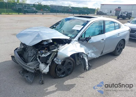 2022 Subaru Legacy Sport из США, поврежденный, VIN 4S3BWAH68N3002400